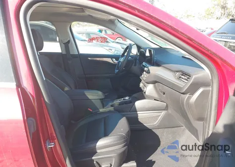 2021 Ford Escape Titanium from USA, damaged, VIN 1FMCU9J92MUA62934